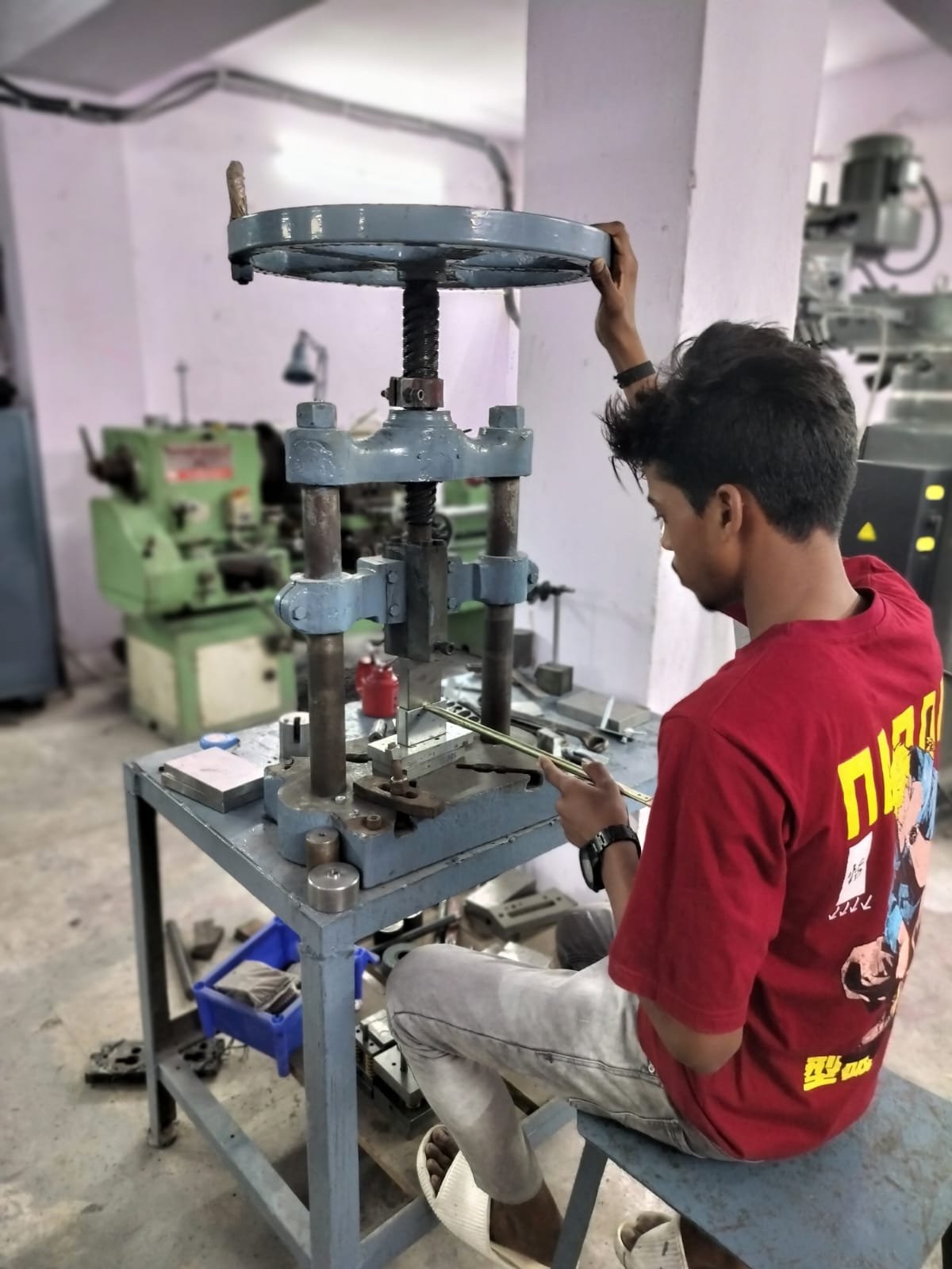 Hand-Press